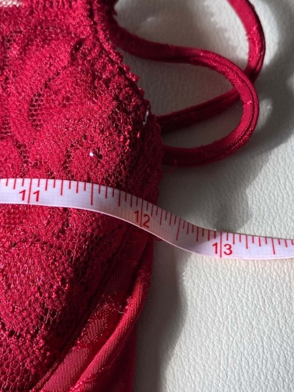 Delicate red lace Teddy G-string bodysuit by Arianne - made in Canada - Picture 14 of 16